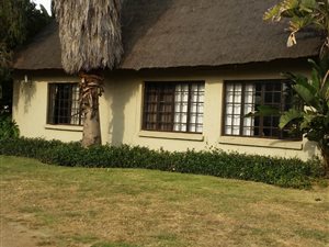 2 Bed Apartment in Raslouw AH