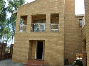 3 Bed House in Vanderbijlpark SE4
