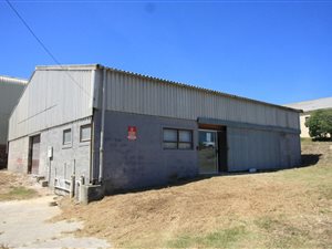 225 m² Commercial space in Struisbaai