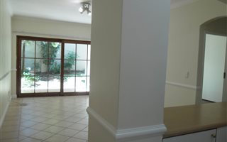 1 Bedroom Townhouse in Saxonwold