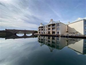 2 Bed Apartment in Marina Martinique