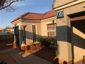 3 Bed House in Eldorado Park