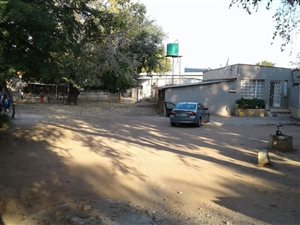 855 m² Commercial space in Rustenburg Central