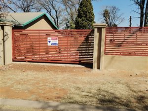 798 m² Land available in Lambton