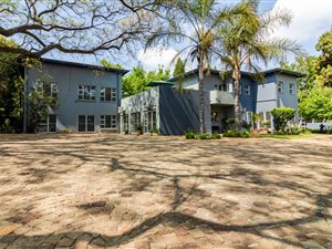 6 Bed House in Hurlingham