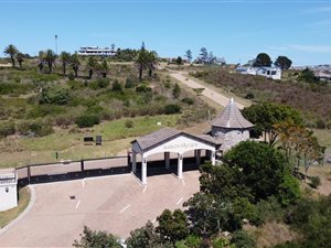 828 m² Land available in Baron View