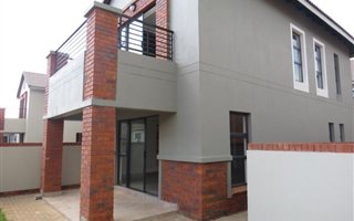 3 Bedroom Cluster in Meyersdal Nature Estate