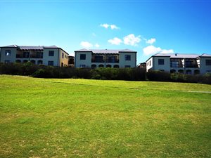 2 Bed Apartment in Atlantic Beach Golf Estate