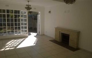 3 Bedroom House in Elma Park