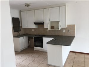 2 Bed Apartment in Sunninghill