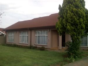 3 Bedroom House in Bonanne