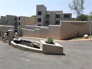 1 Bed Apartment in Bryanston West