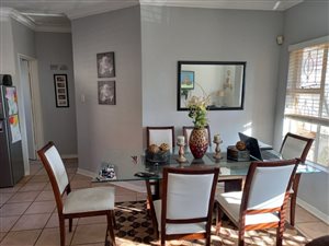 2 Bed Townhouse in Heuwelsig