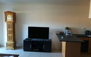 2 Bedroom Apartment in Klein Nederburg