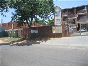 2 Bed Townhouse in Pretoria Gardens