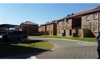2 Bedroom Apartment in Waterval East