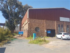 900 m² Industrial space in Amalgam