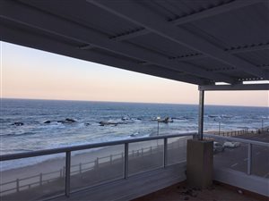 9 Bed House in Umdloti Beach