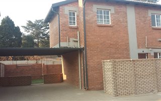 2 Bedroom Townhouse in Raslouw