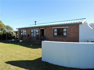 3 Bed House in Bettys Bay