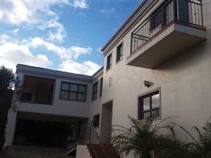 3 Bed House in Country Club