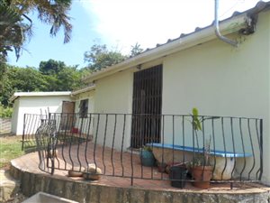 2 Bed House in Hibberdene