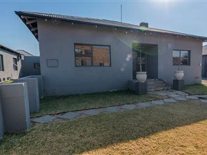 180 m² Office Space in Springs Central