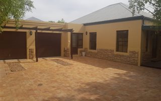 3 Bedroom House in Atlantic Beach Golf Estate