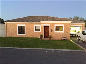 3 Bedroom House in Uitzicht