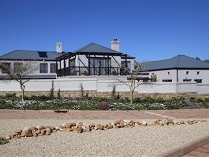 5 Bed House in Atlantic Beach