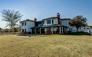 4 Bedroom House in Saddlebrook Estate