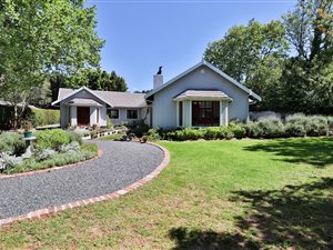 4 Bed House in Constantia