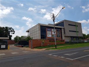 128 m² Commercial space in Lynnwood