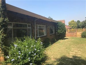5 Bed House in Farrarmere