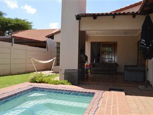 3 Bed House in Highveld