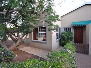 3 Bed Simplex in Meyersdal