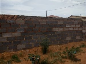 1 Bedroom House in Bram Fisherville