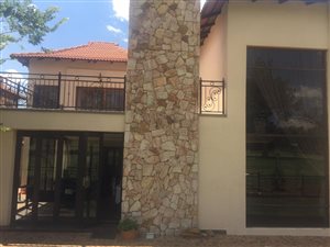 3 Bed House in Emfuleni Golf Estate