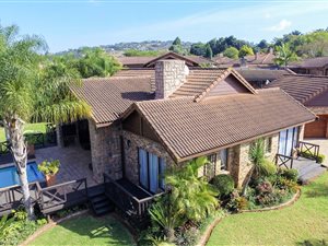 4 Bed House in White River Country Estate