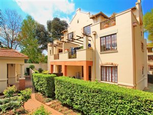 3 Bedroom Townhouse in Paulshof