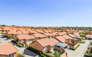 2 Bedroom Townhouse in The Reeds