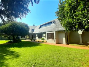 6 Bed House in Alberante