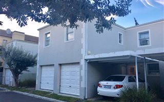 3 Bedroom Duplex in Parklands