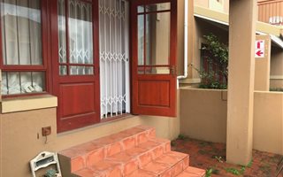 3 Bedroom Townhouse in Oakglen