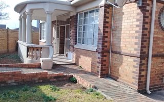 3 Bedroom House in Malvern