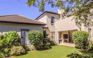 4 Bedroom House in Big Bay