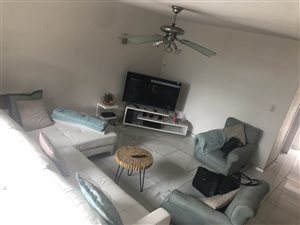 2 Bed Duplex in Silverton