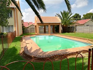 2 Bedroom Townhouse in Airport Park