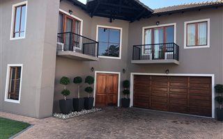 4 Bedroom Cluster in Woodmead