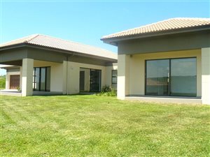 4 Bedroom House in Tinley Manor and surrounds